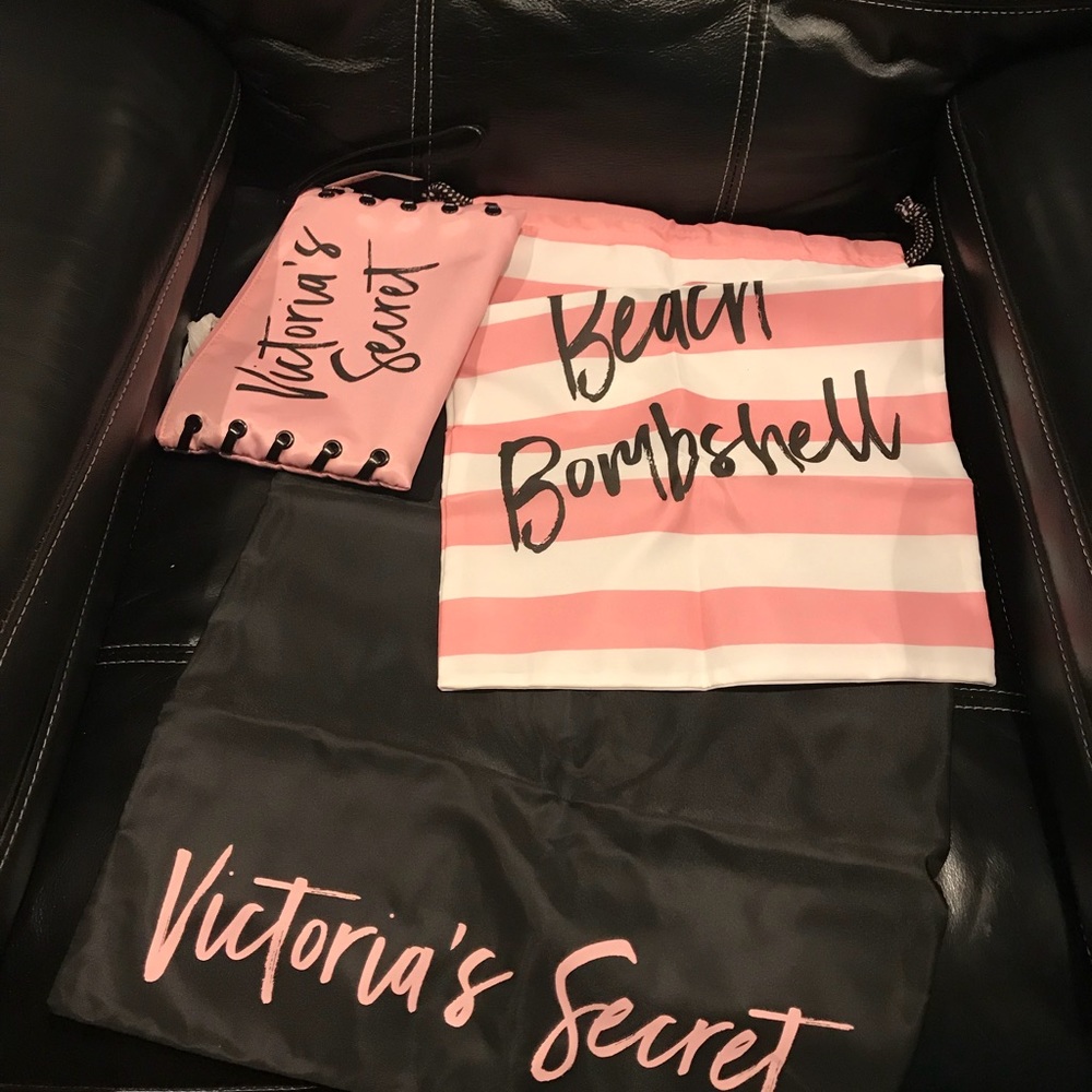 Set of 3 bags